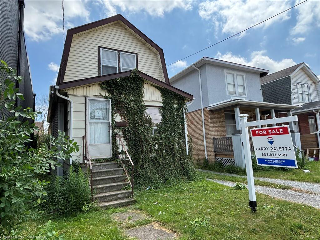 465 E Main St, Welland, ON L3B 3X7