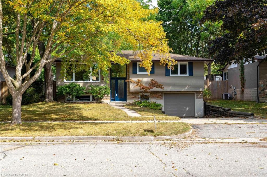 78 Tupper Cres, Kitchener, ON N2B 2X9