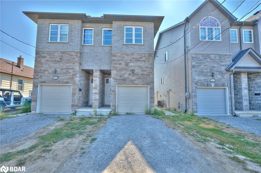 66 Battle St #b, Thorold, ON L2V 3W7