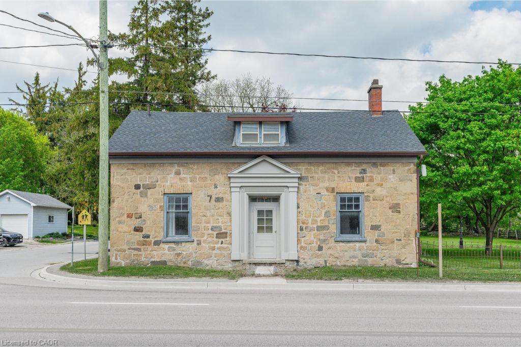 52 Brock Rd S, Guelph, ON N0B 2J0