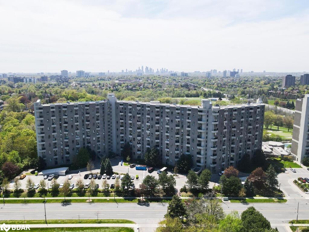 288 Mill Road Unit F19, Toronto, ON M9C 4X7