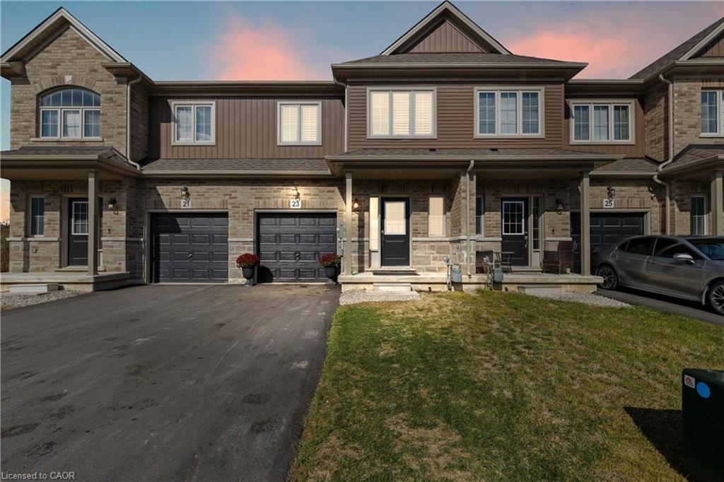 23 Zoe Ln, Hamilton, ON L0R 1C0