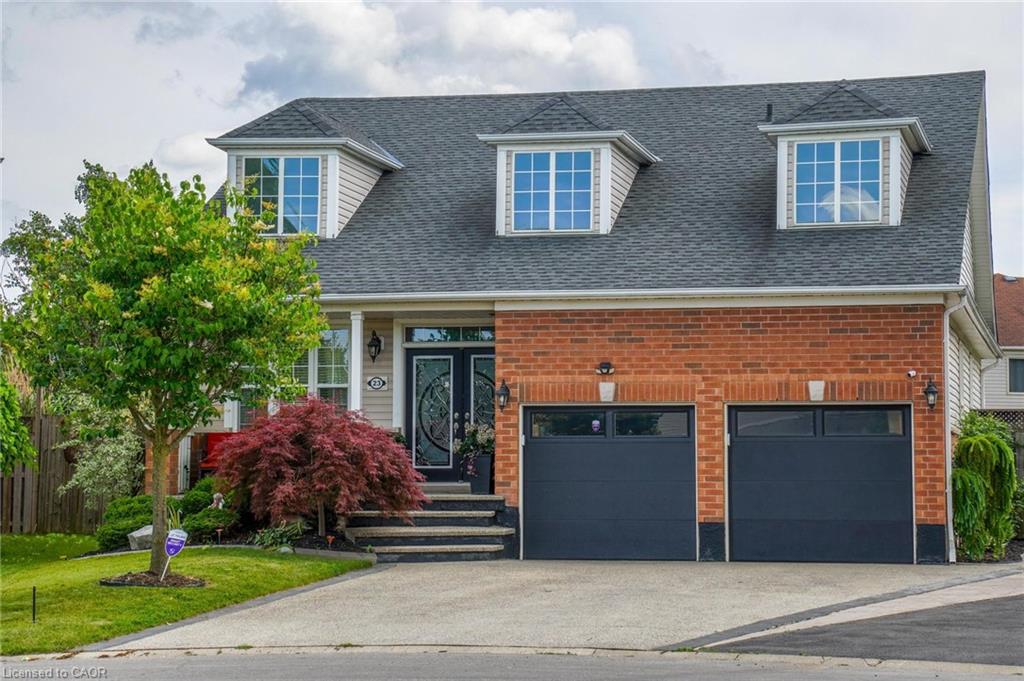 23 Mathews Ct, Brantford, ON N3T 0A9
