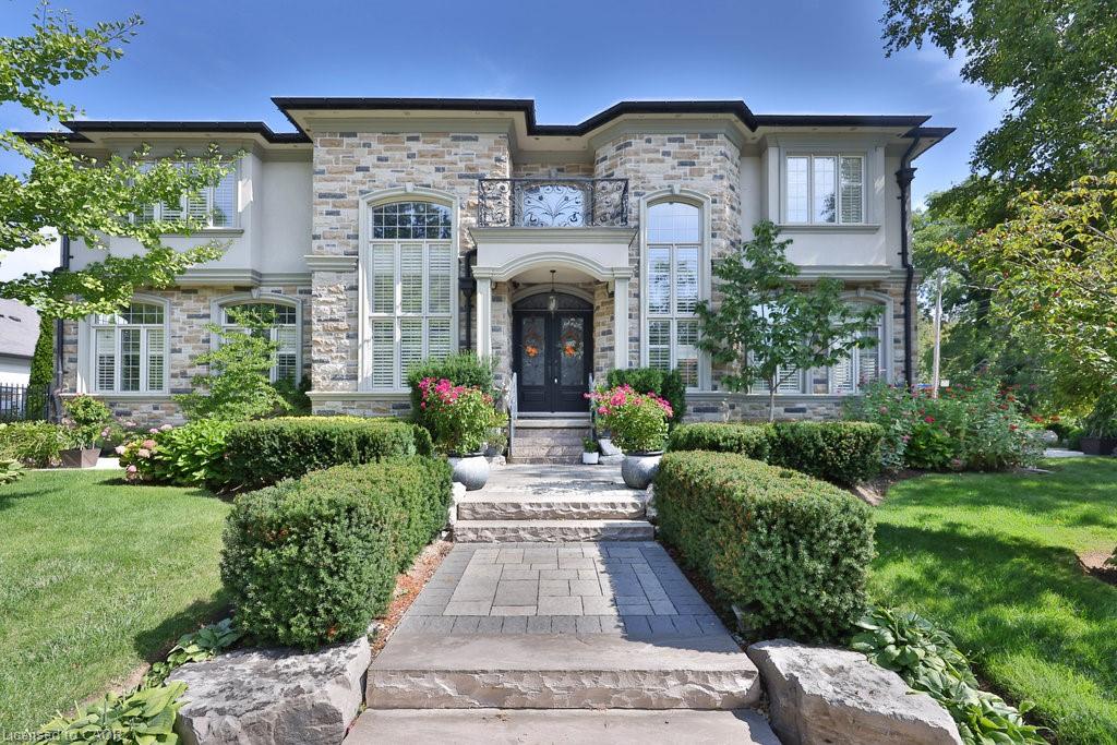 2229 Lakeshore Rd, Burlington, ON L7R 1B1