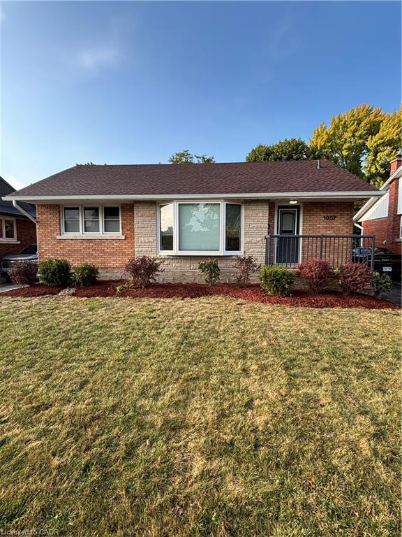 1057 Clare Ave, Cambridge, ON N3H 2E2