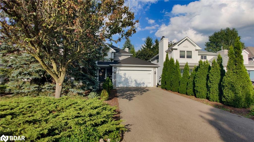 218 Dorchester Pl, Waterloo, ON N2T 2H7