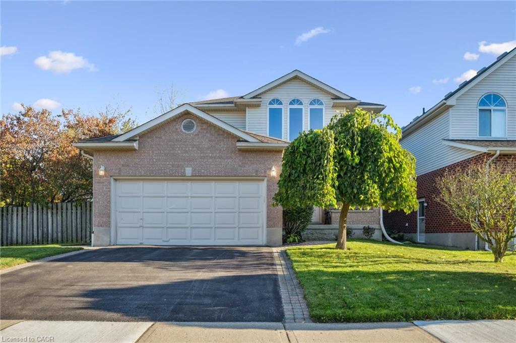 690 Coldstream Dr, Waterloo, ON N2V 2J1