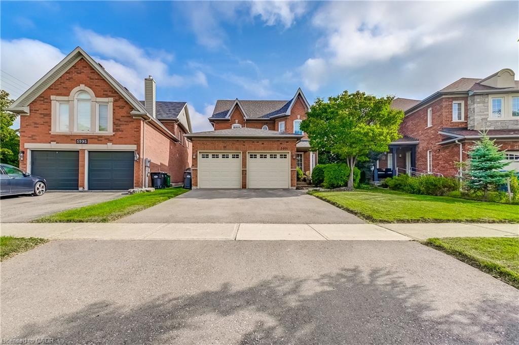 5991 Greensboro Dr, Mississauga, ON L5M 5S5