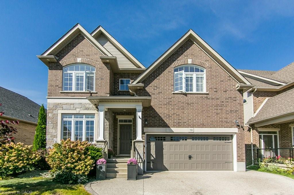 19 Tremaine Dr, Kitchener, ON N2A 4L9
