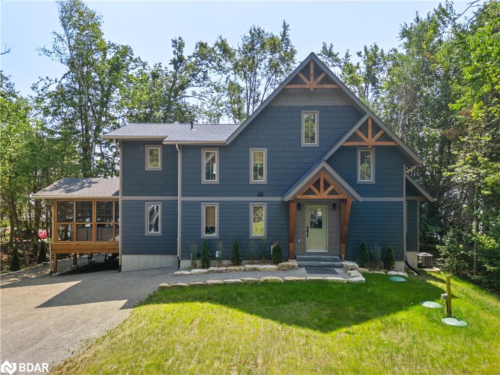 4 Moose Rd, Kawartha Lakes, ON K0M 1K0