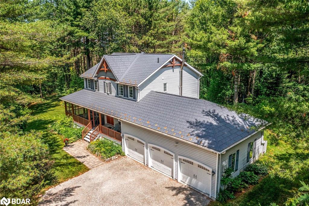 29 Robert Blvd, Springwater, ON L0L 1V0