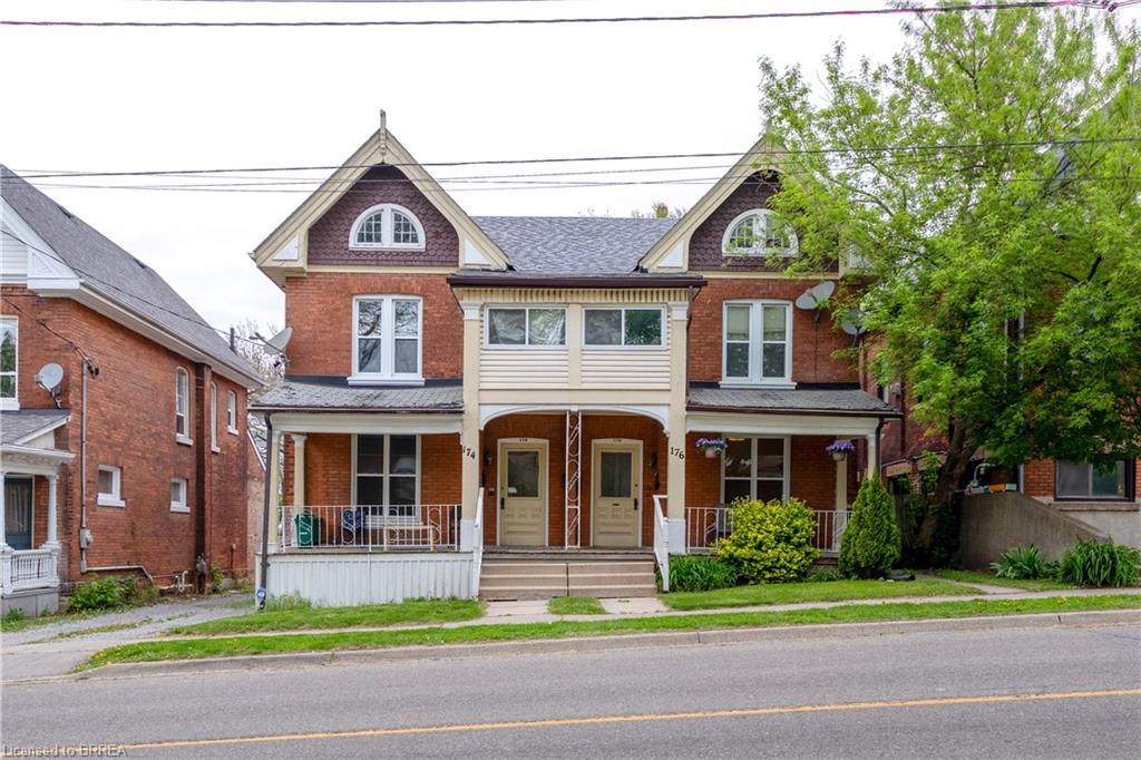 174-176 Darling St, Brantford, ON N3S 3W6