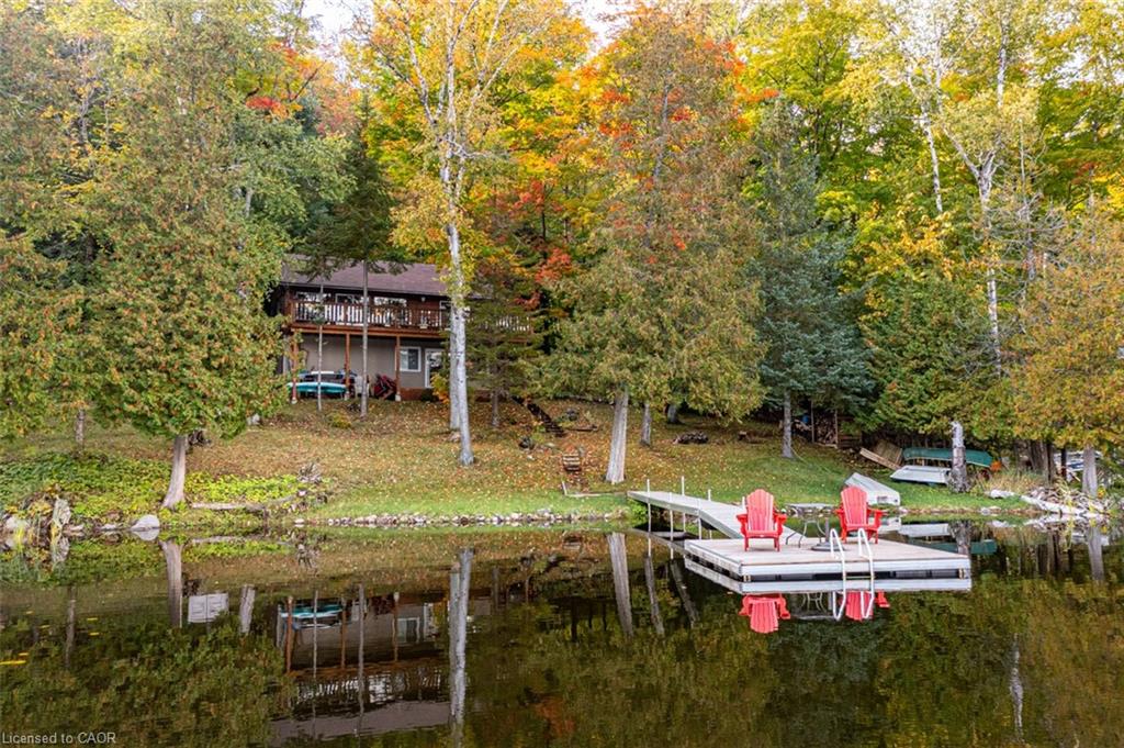 1220 Portage Lake Rd, Dysart, ON K0M 1S0