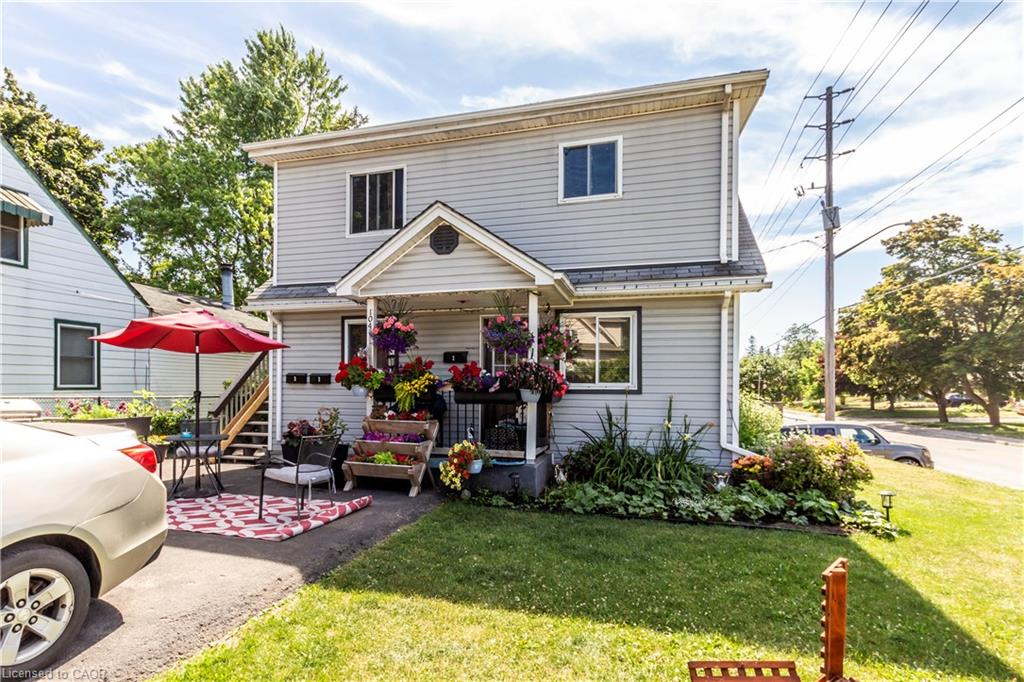 104 Oakwood Ave, Cambridge, ON N3H 4J2