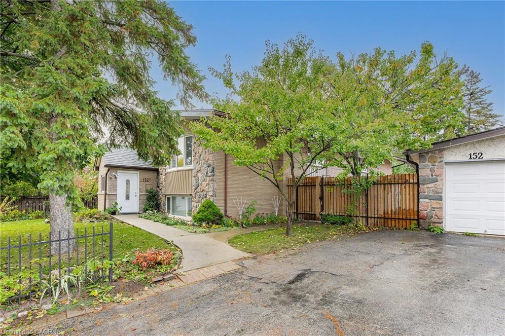 152 Kinzie Ave, Kitchener, ON N2A 2J8
