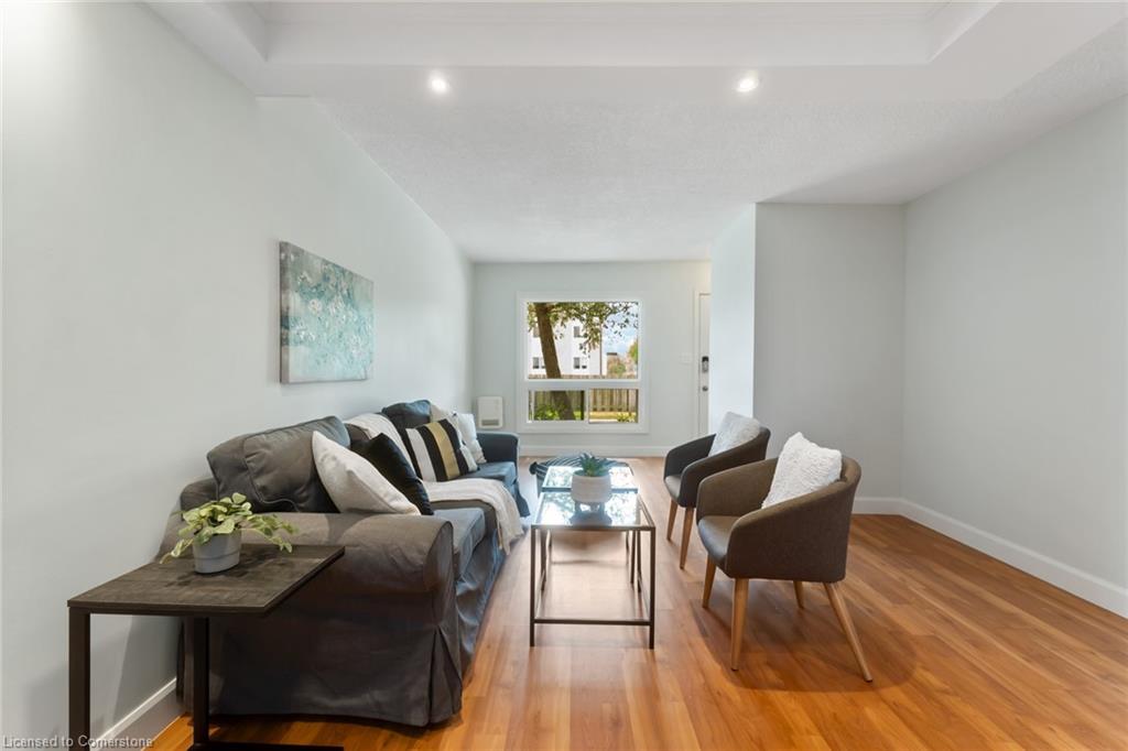8646 Willoughby Drive Unit 10, Niagara Falls, ON L2G 6X7