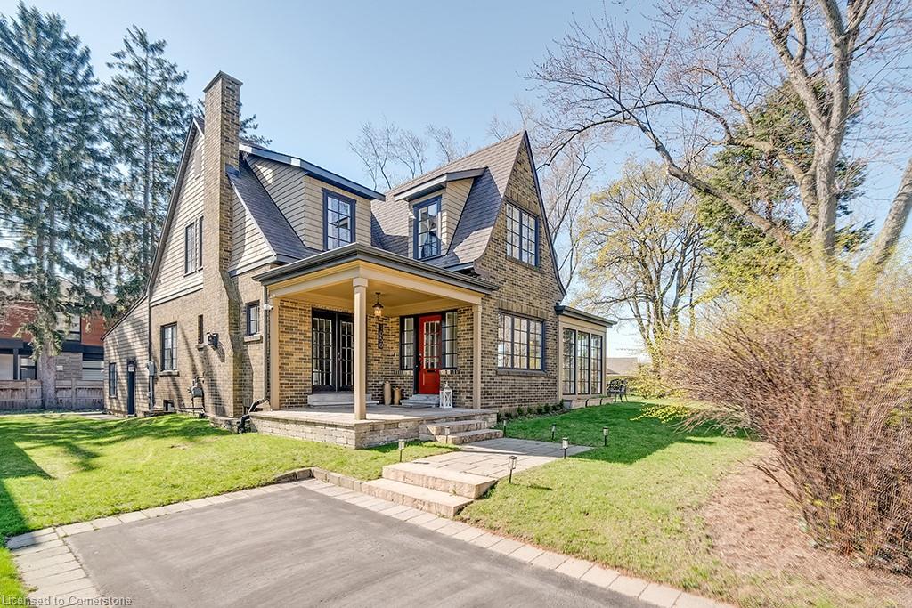 1050 Mohawk Rd, Burlington, ON L7T 3M6
