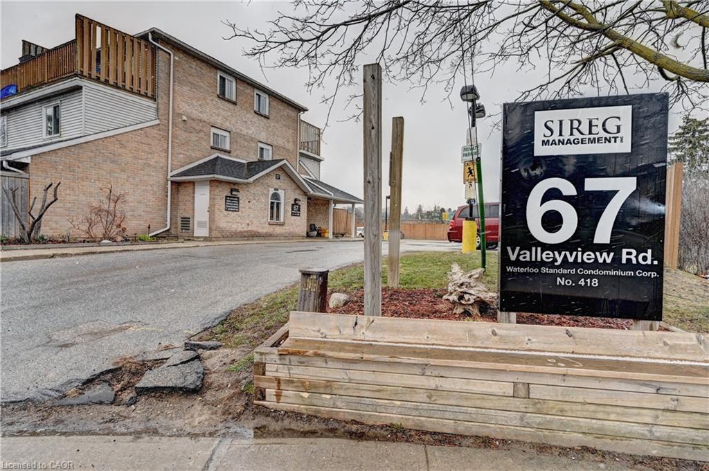 67 Valleyview Road Unit 37, Kitchener, ON N2E 3J1