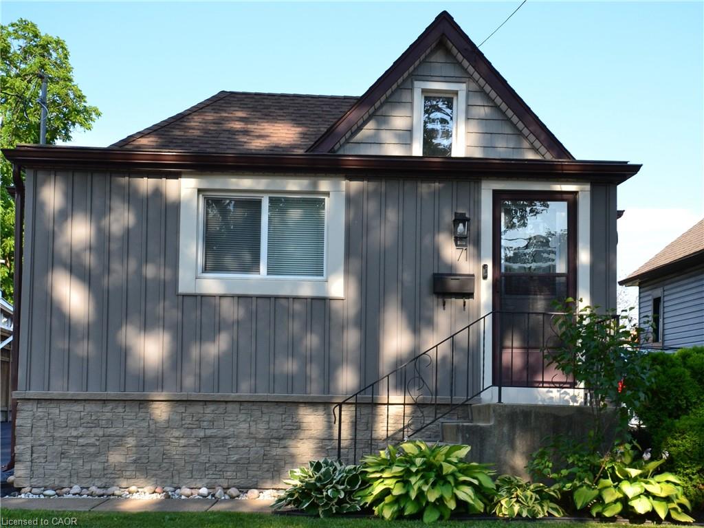 71 Deere St, Welland, ON L3B 2L7