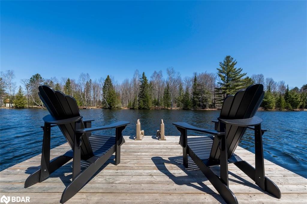 1053 Esson Creek Ln, Wilberforce, ON K0L 3C0