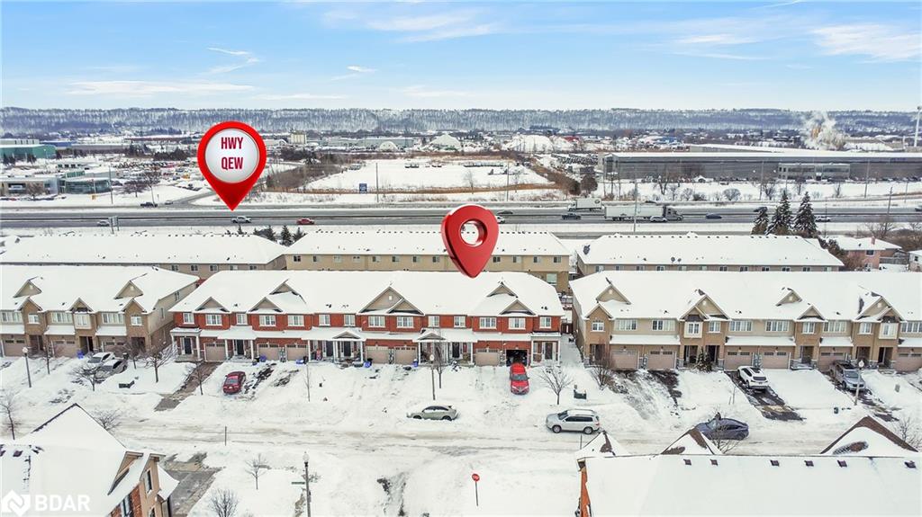 80 Palacebeach Trl, Hamilton, ON L8E 5C3