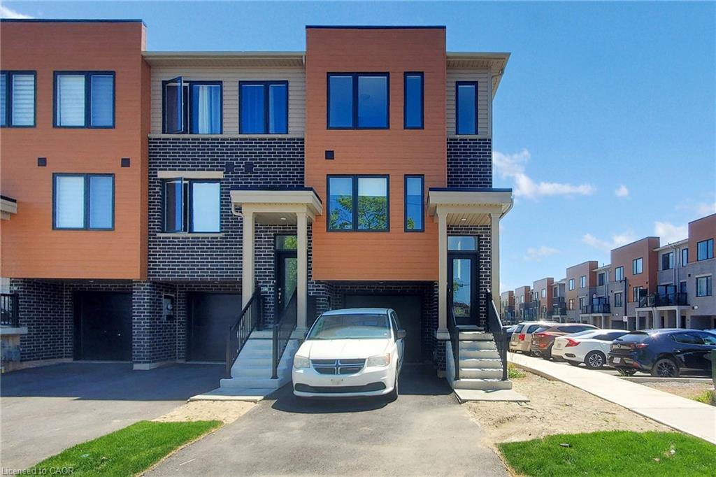 2 Reid Avenue North Ave, Hamilton, ON L8H 0B5