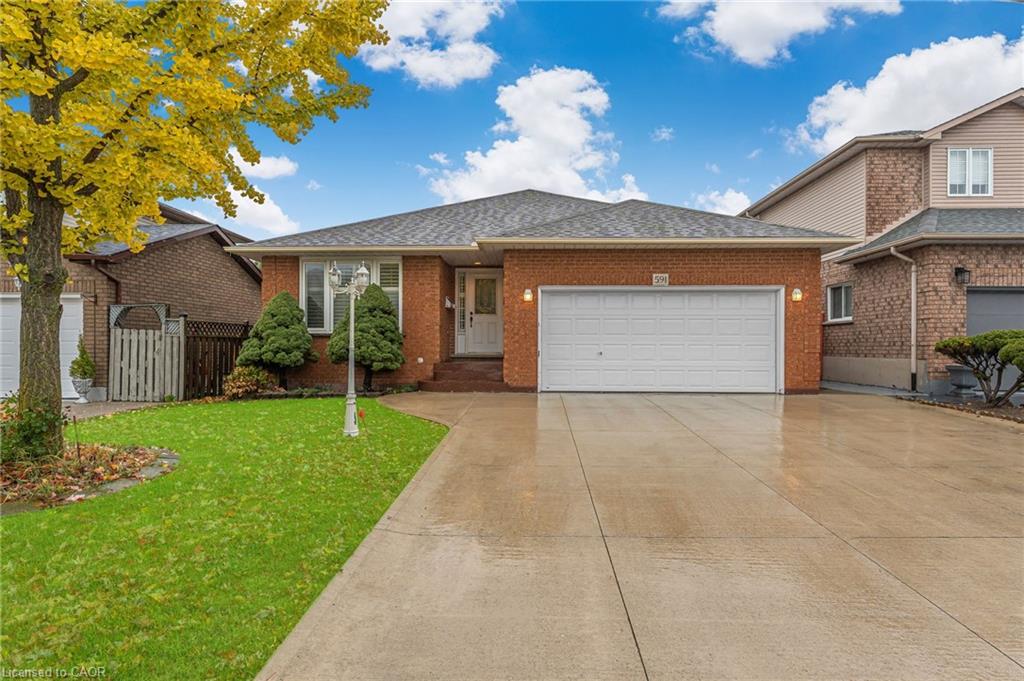 591 Acadia Dr, Hamilton, ON L8W 3A8