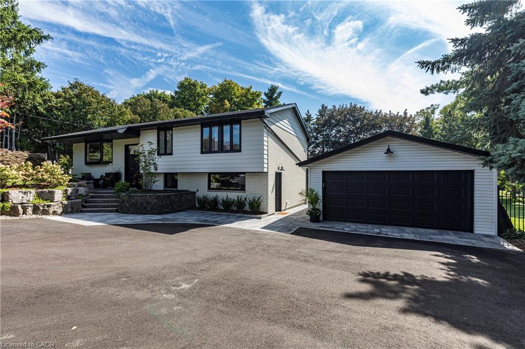 8 Highway Unit 113, Hamilton, ON L9H 5A1