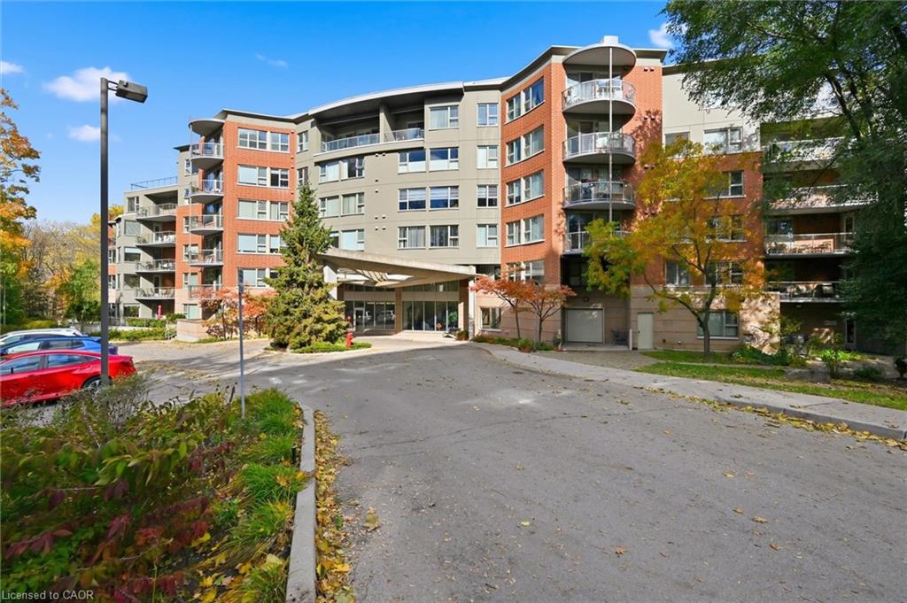 77 Governors Road Unit 207, Hamilton, ON L9H 7N8