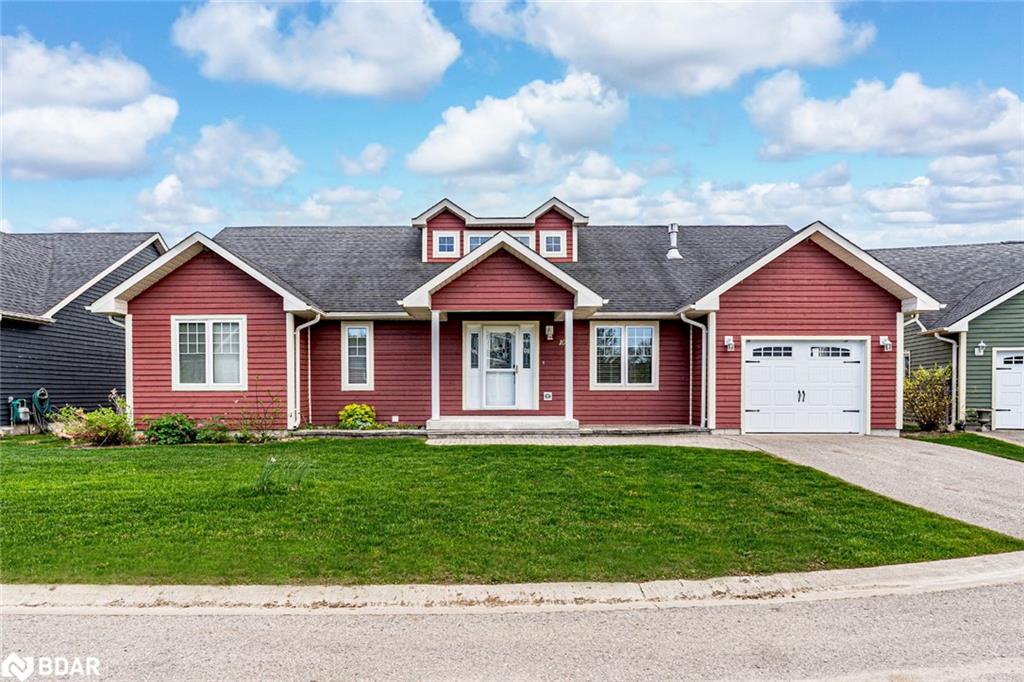 10 Grew Cres, Penetanguishene, ON L9M 0A4