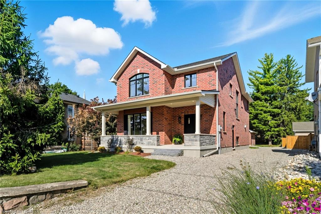30 Manley St, North Dumfries, ON N0B 1E0