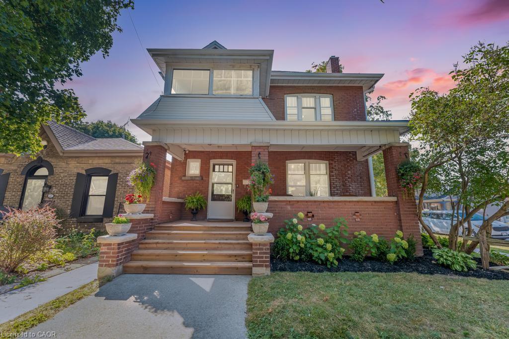 47 Eagle Ave, Brantford, ON N3S 1Z1