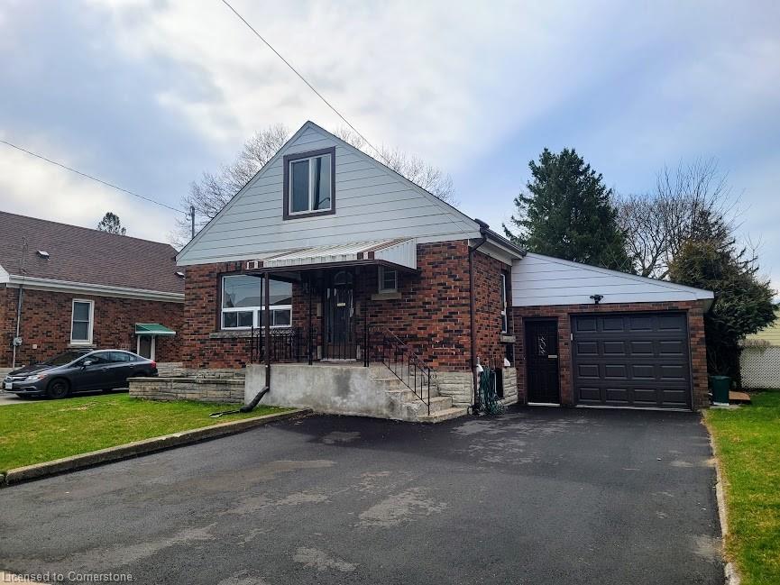 6476 Maranda St, Niagara Falls, ON L2G 1Z7