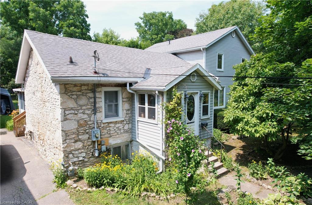 69 Nottingham St, Guelph, ON N1H 3M9
