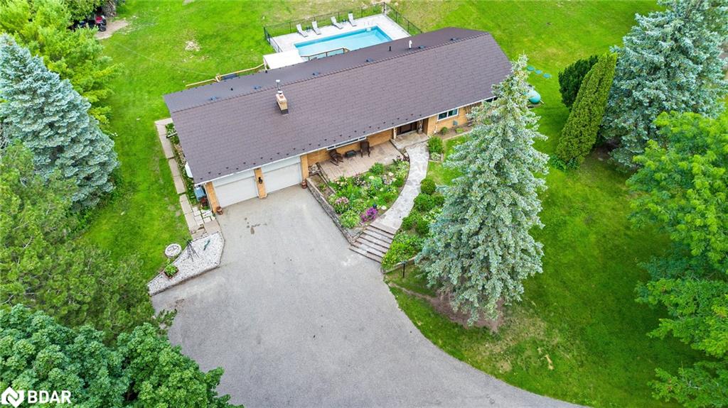 19997 Willoughby Rd, Caledon, ON L7K 1W1