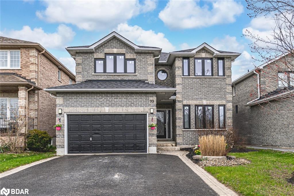 99 Mcintyre Dr, Barrie, ON L4N 4K6