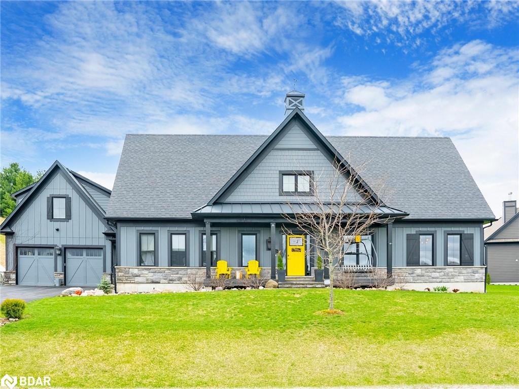 2 Thoroughbred Dr, Oro-Medonte, ON L0K 1E0