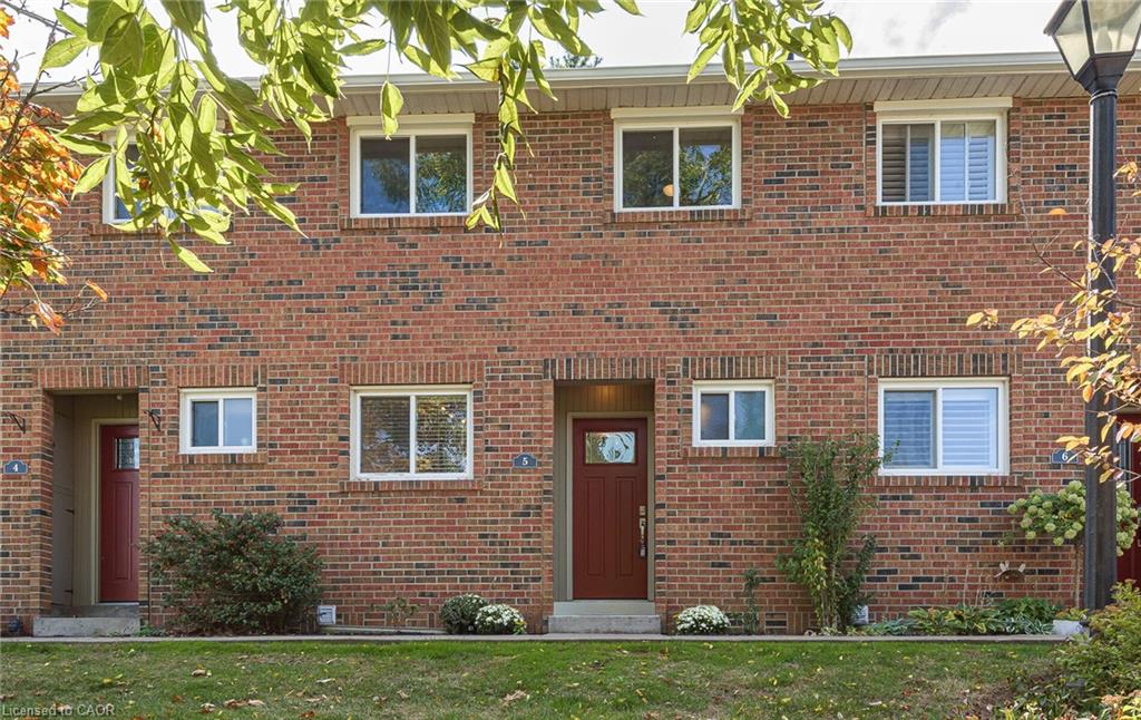 125 Livingston Avenue Unit 5, Grimsby, ON L3M 4S5