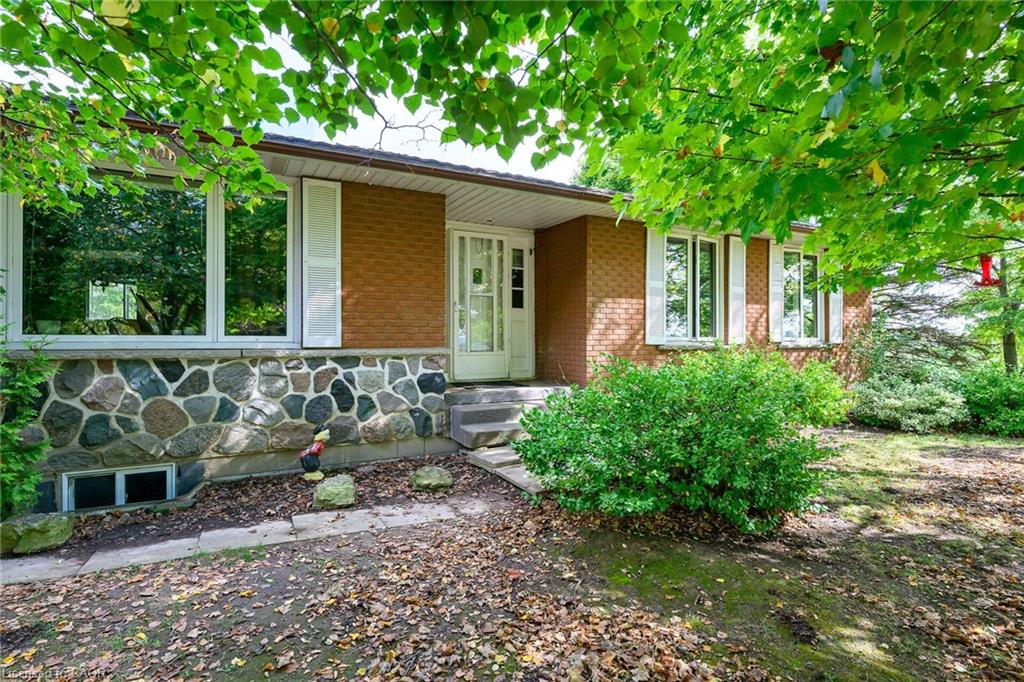 757 4th Line, Caledonia, ON N3W 2B1