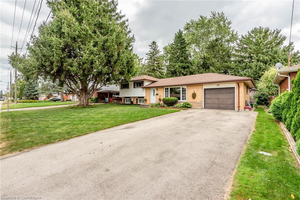 43 Kensington Ave, Brantford, ON N3R 3N9