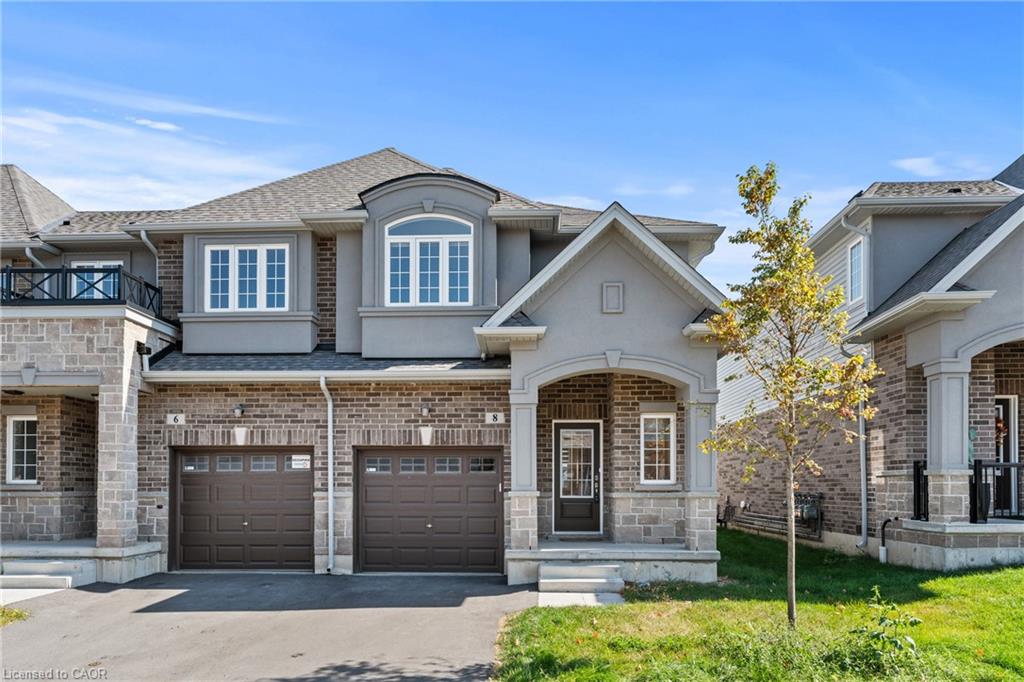 8 Linden Park Ln, Hamilton, ON L9A 1Y1