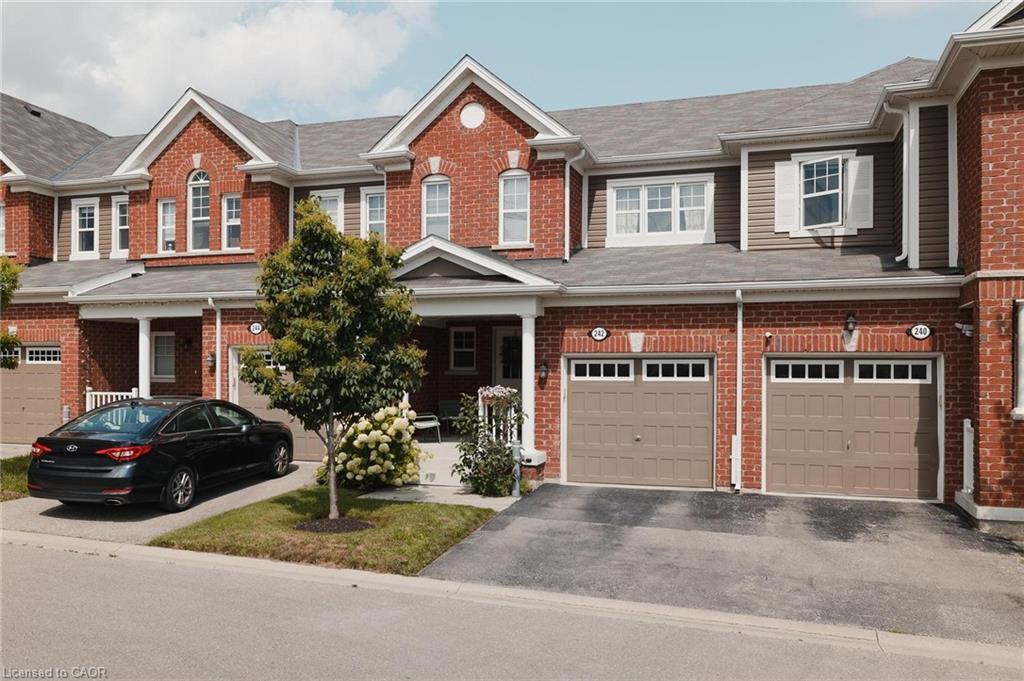 242 Waterbrook Ln, Kitchener, ON N2P 0H7