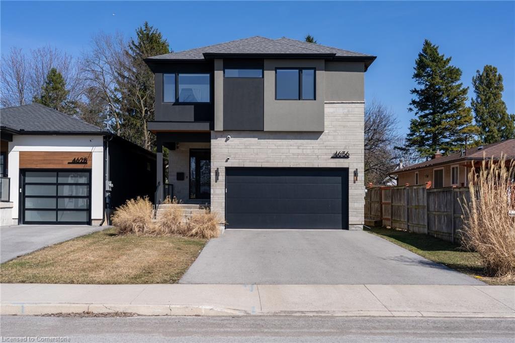4636 Lee Ave, Niagara Falls, ON L2H 1M6