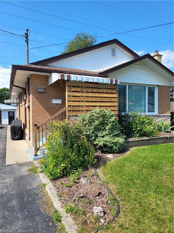 490 Cochrane Rd, Hamilton, ON L8K 3H3
