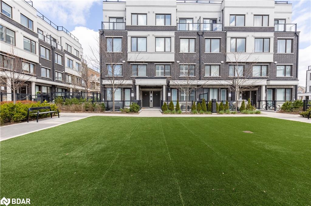 1711 Pure Springs Boulevard Unit 207, Pickering, ON L1X 0E3