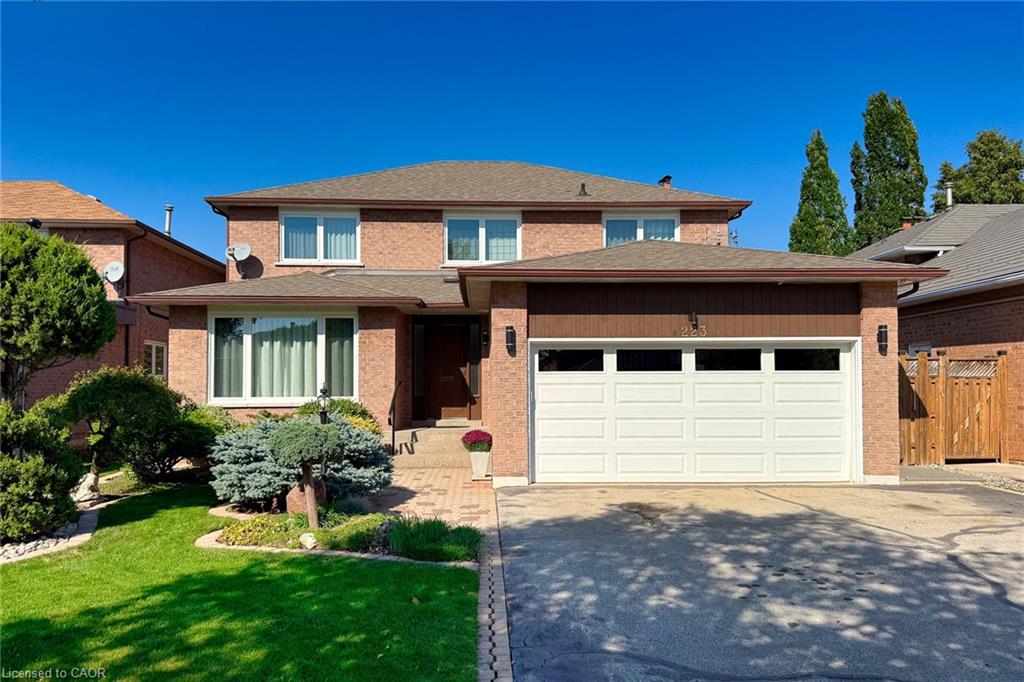 223 River Oaks Blvd W, Oakville, ON L6H 3V2