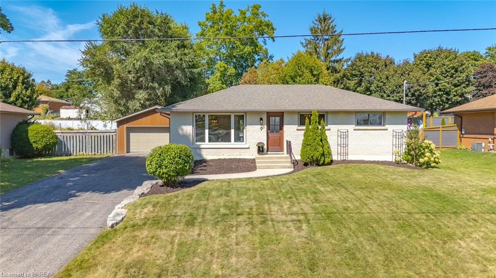 9 Phillip St, Brant, ON N0E 1N0