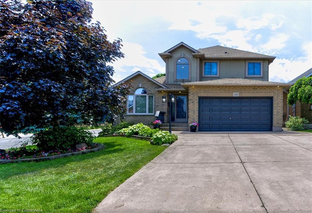 162 Locheed Dr, Hamilton, ON L8T 4Z7