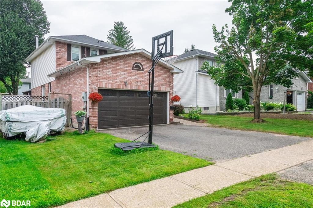 155 Patterson Rd, Barrie, ON L4N 7B8