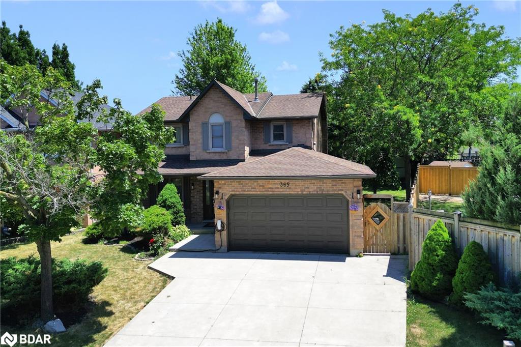 365 Celtic Dr, Hamilton, ON L8E 4N1